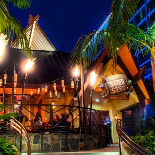 Trader Sam's Enchanted Tiki Bar Disneyland Hotel